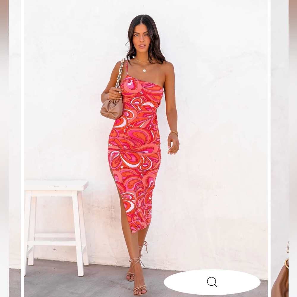 Vici - RICCI ONE SHOULDER CUTOUT MIDI DRESS